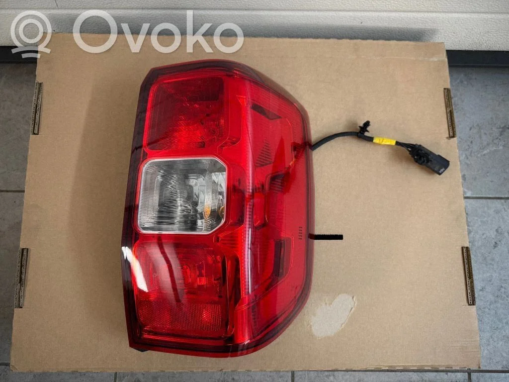 Rear/tail lights N1WB13402DF