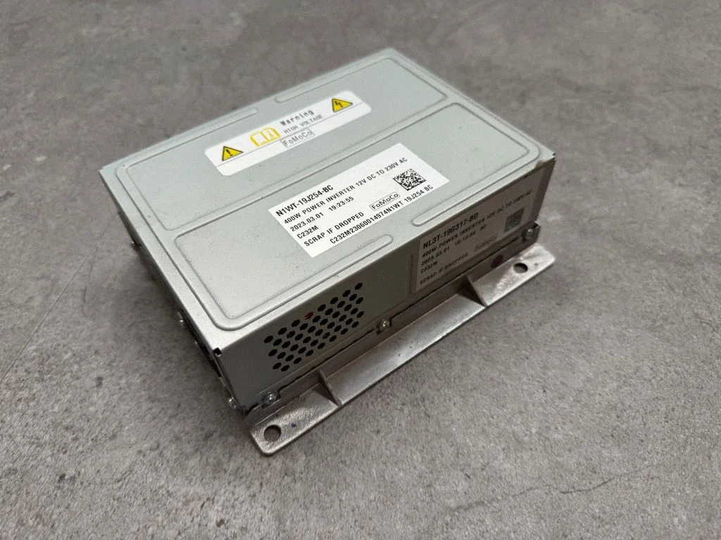 Inverter (pingemuundur) N1WT19J254BC