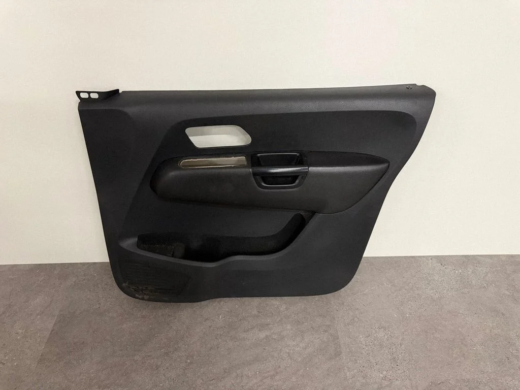 Front door card panel trim – right