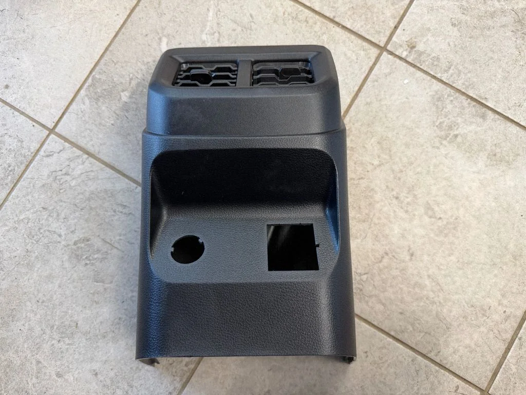 Centre console side trim rear