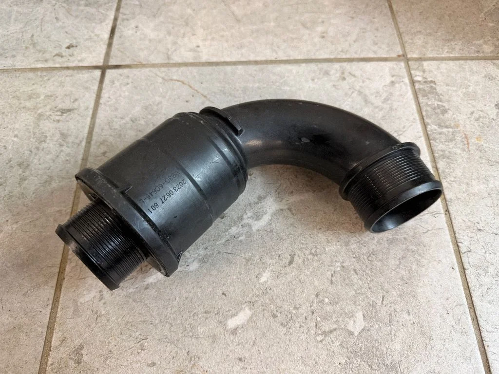 Turbo air intake inlet pipe/hose MB3G6C646L