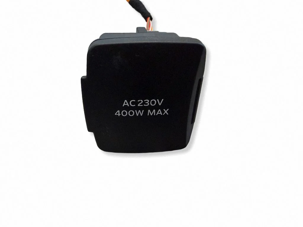 12 V lizdas (gale)