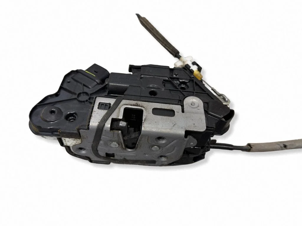 Front door lock 2H1837015E