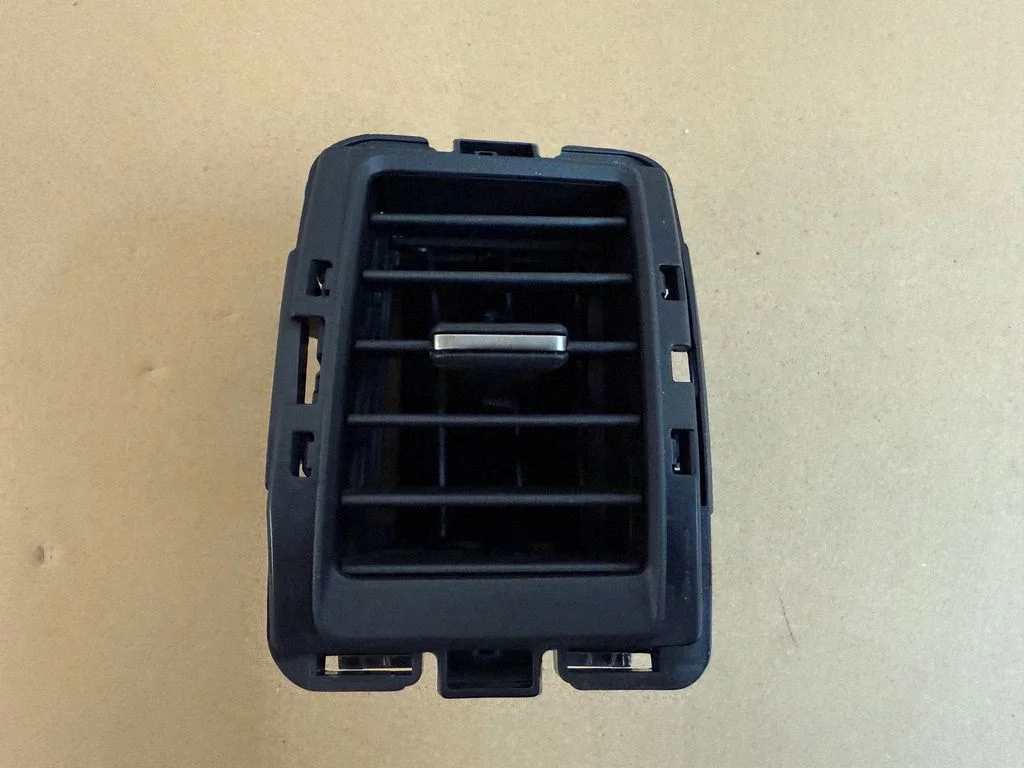 Boczne kratki nawiewu JB3B41045C08BAW – Ford Ranger (2019-2022)