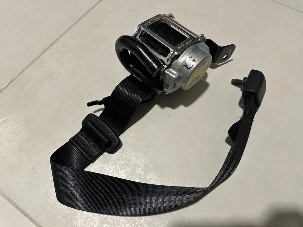 Pas bezpieczeństwa tylny MB3B26611E51BD – Ford Ranger IV (2022-)