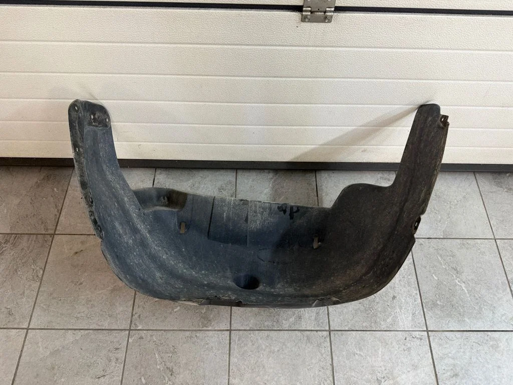 Tagumine poritiivakate – Volkswagen Amarok (2010-2020)