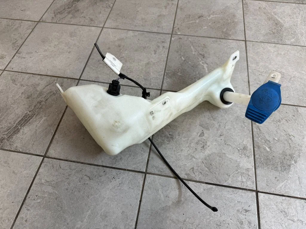 Klaasipesuvedeliku paak 2Hp955453