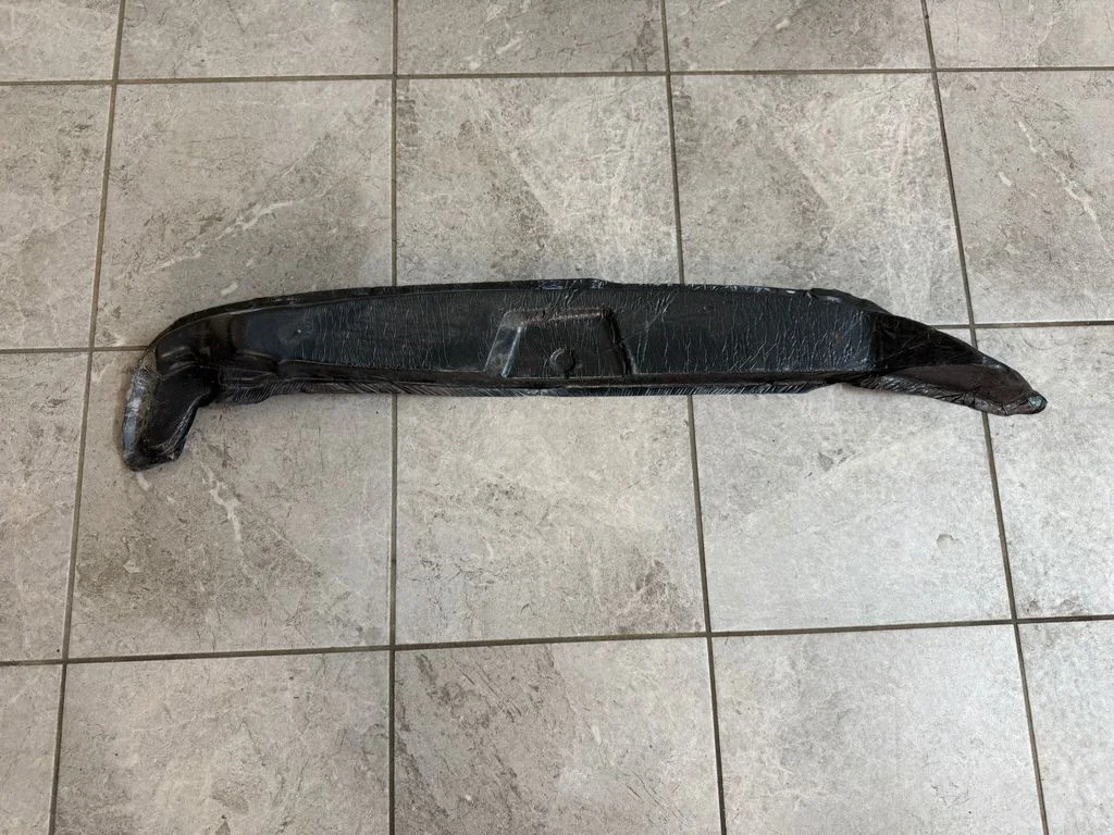 Poritiiva vahtpolstri tugi N1XB16E561AA