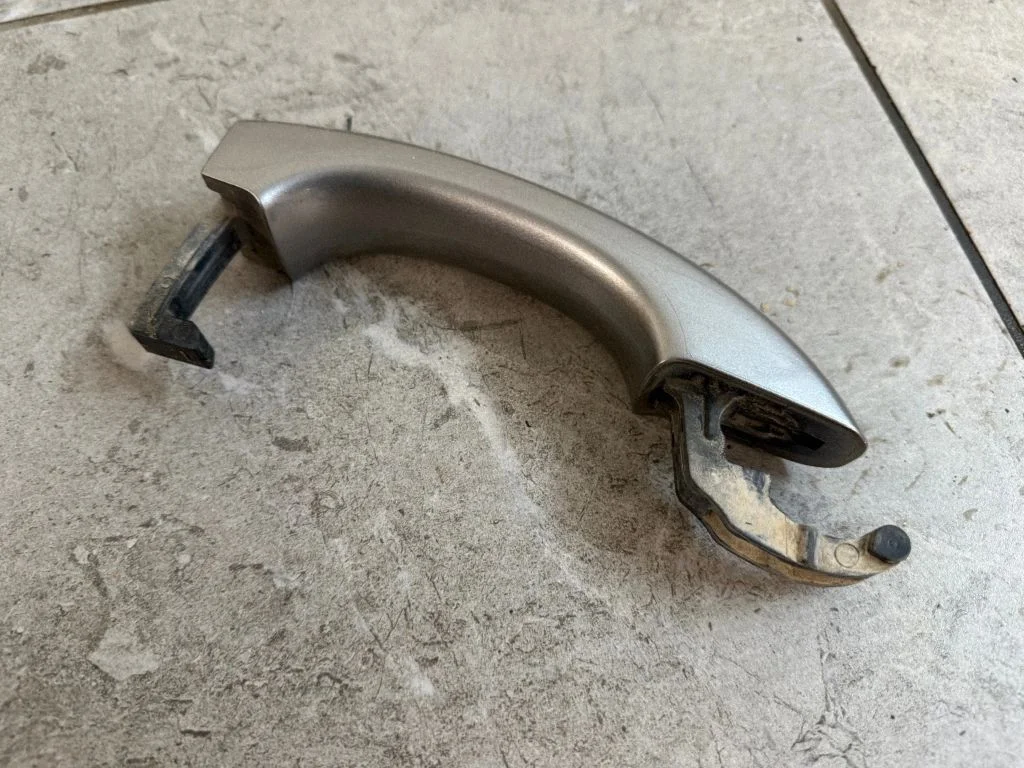 Front door exterior handle