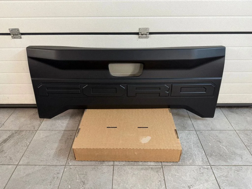 Aizmugurējā vāka apdare – Ford Ranger (2019-2022)
