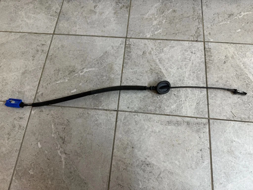 Tagaukse tross N1WB-P220W99-AE