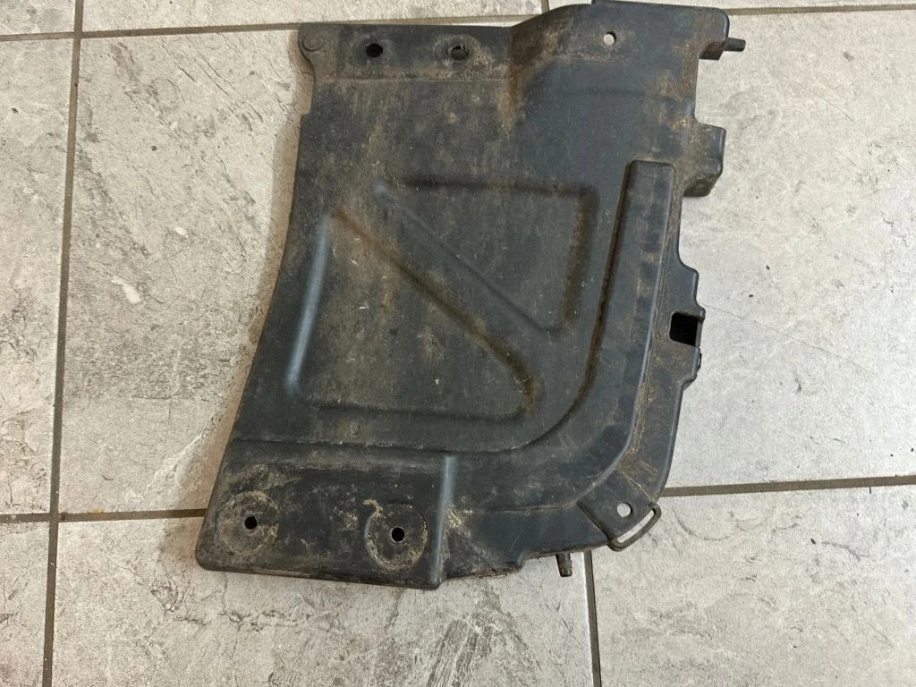 Rear mudguard N1WB-16L559-BA