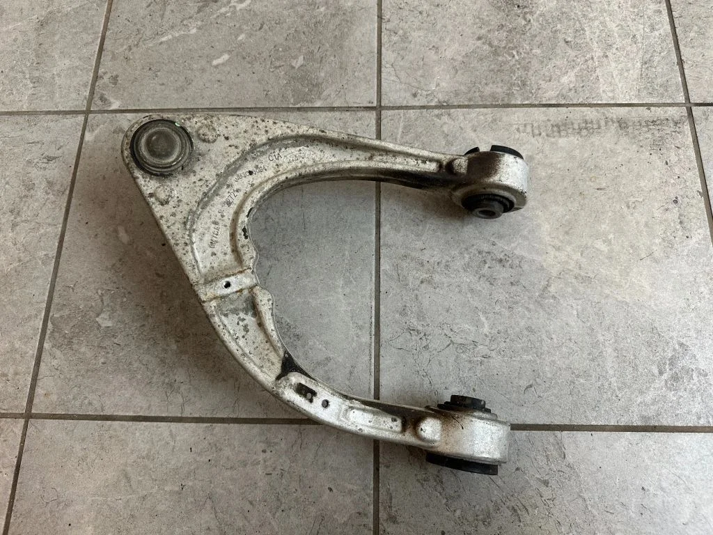 Front control arm JB3C3084C1A – Ford Ranger (2019-2022)