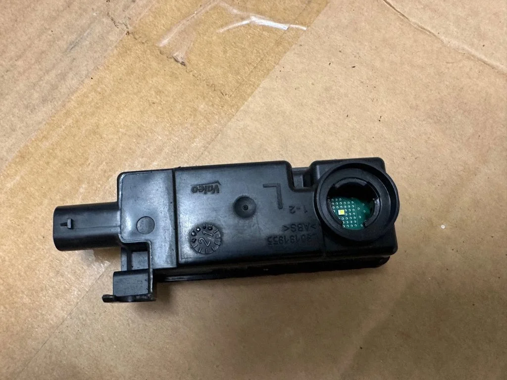 Esitule osa 5H0941653C – Volkswagen Golf VIII (2019-)