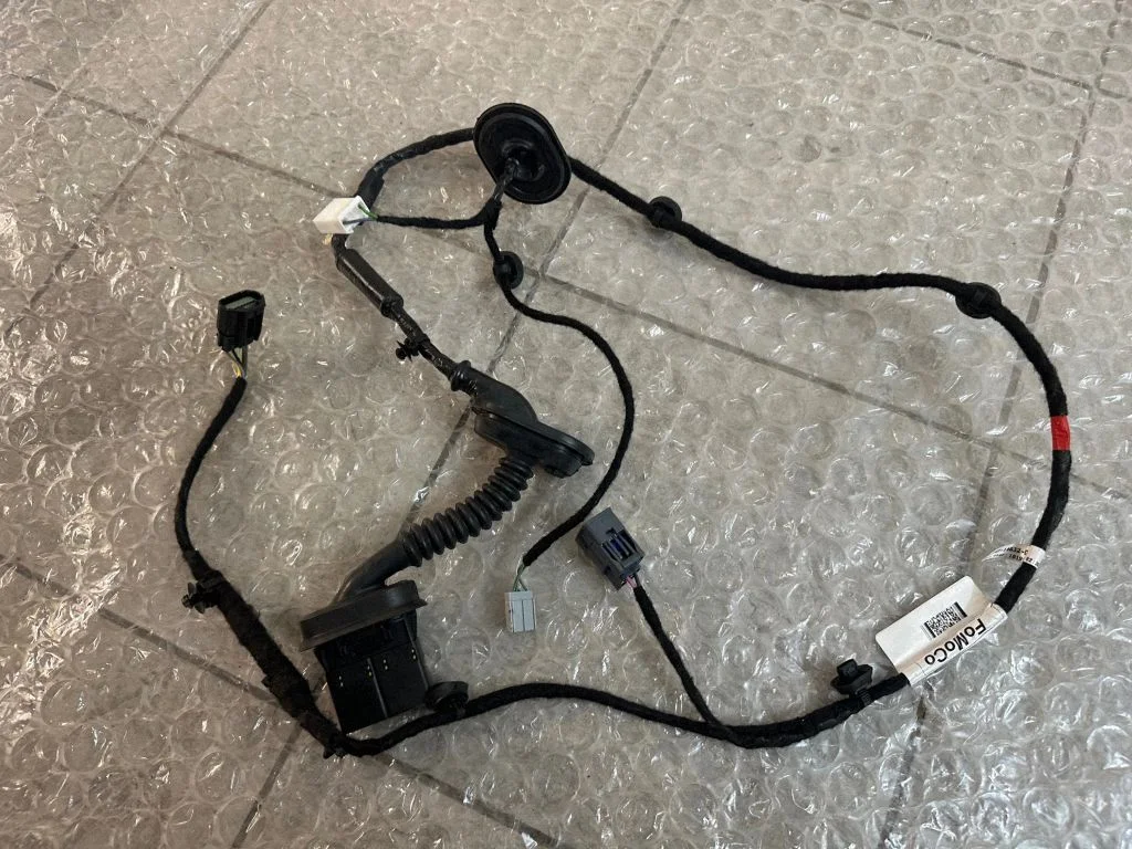 Tagaukse juhtmestik N1WT-14632