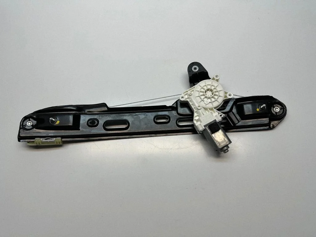 Rear door window regulator with motor N1WBE27001BC – Ford Ranger IV (2022-)