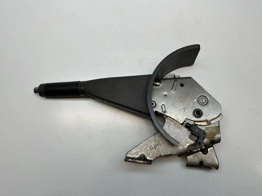 Handbrake/parking brake lever assembly 2H0711301L