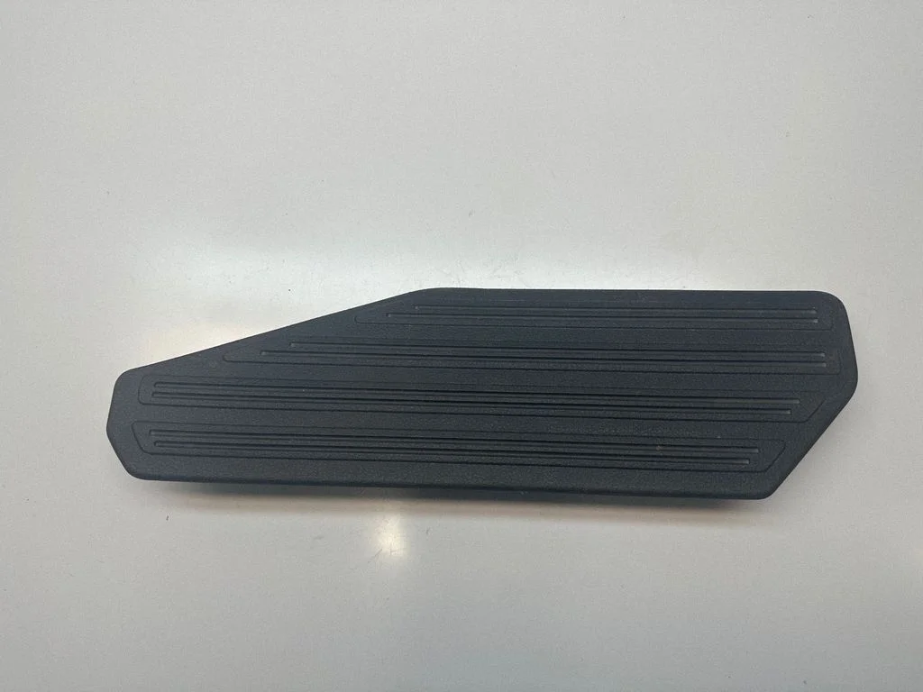 Rear sill trim cover – Volkswagen Amarok (2010-2020)