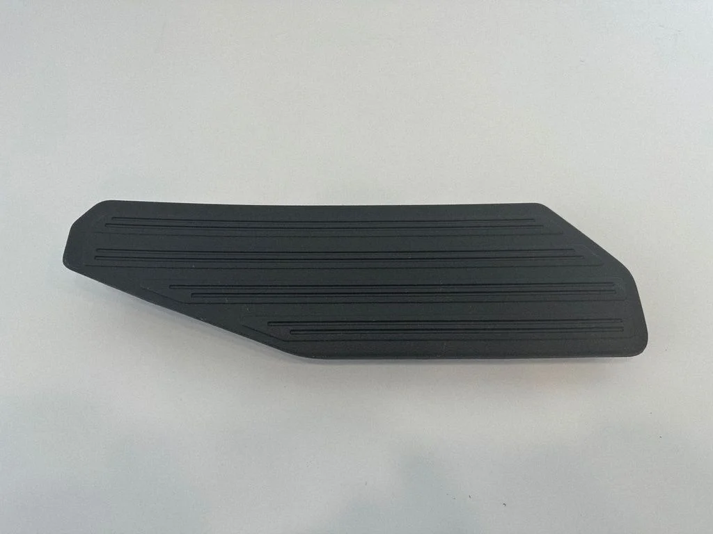 Rear sill trim cover – Volkswagen Amarok (2010-2020)