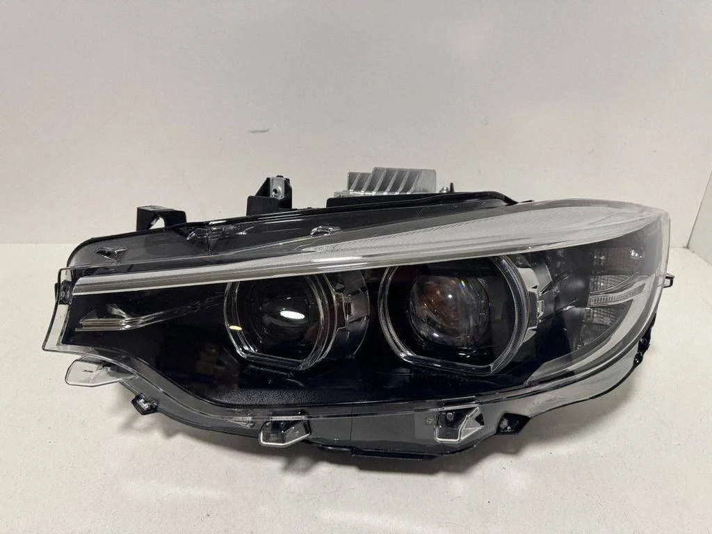 Reflektor 7498913 – BMW Seria 4 F32 F33 (2013-2020)