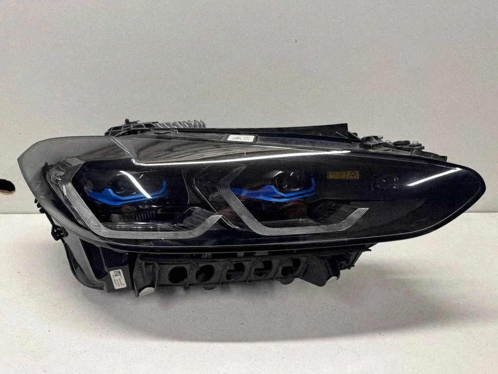 Reflektor 9505120 – BMW Seria 4 G22 G23 G24 G26 (2020-)