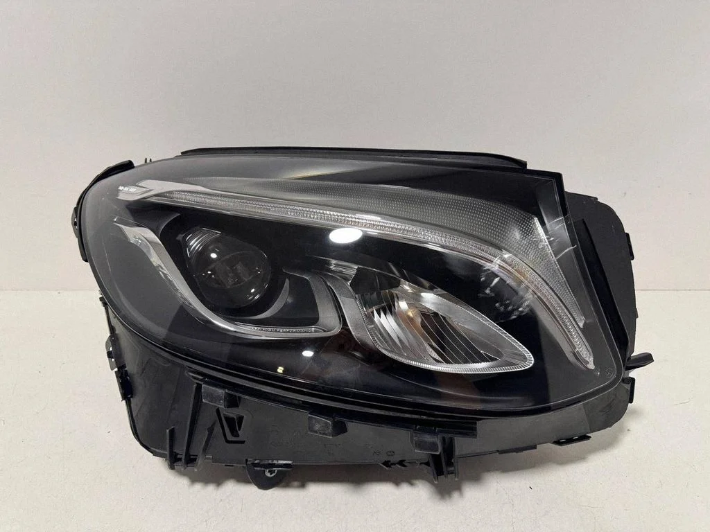 Headlight/headlamp A2539069400