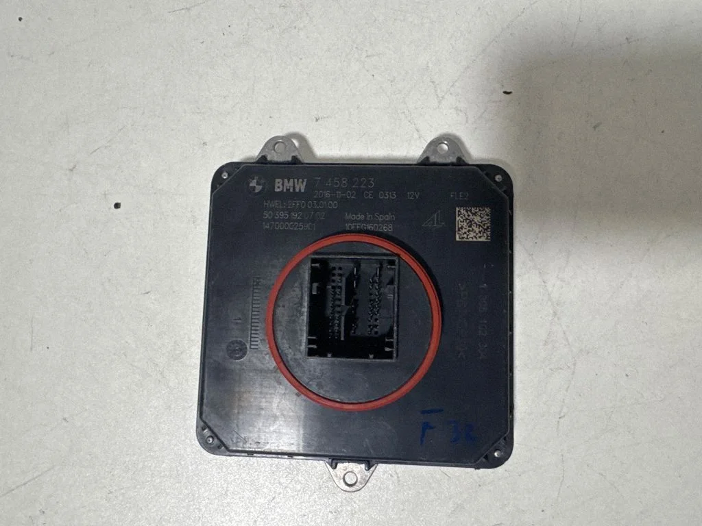 LED ballast control module 7458223 – BMW 1 Series F20 F21 (2011-2019)