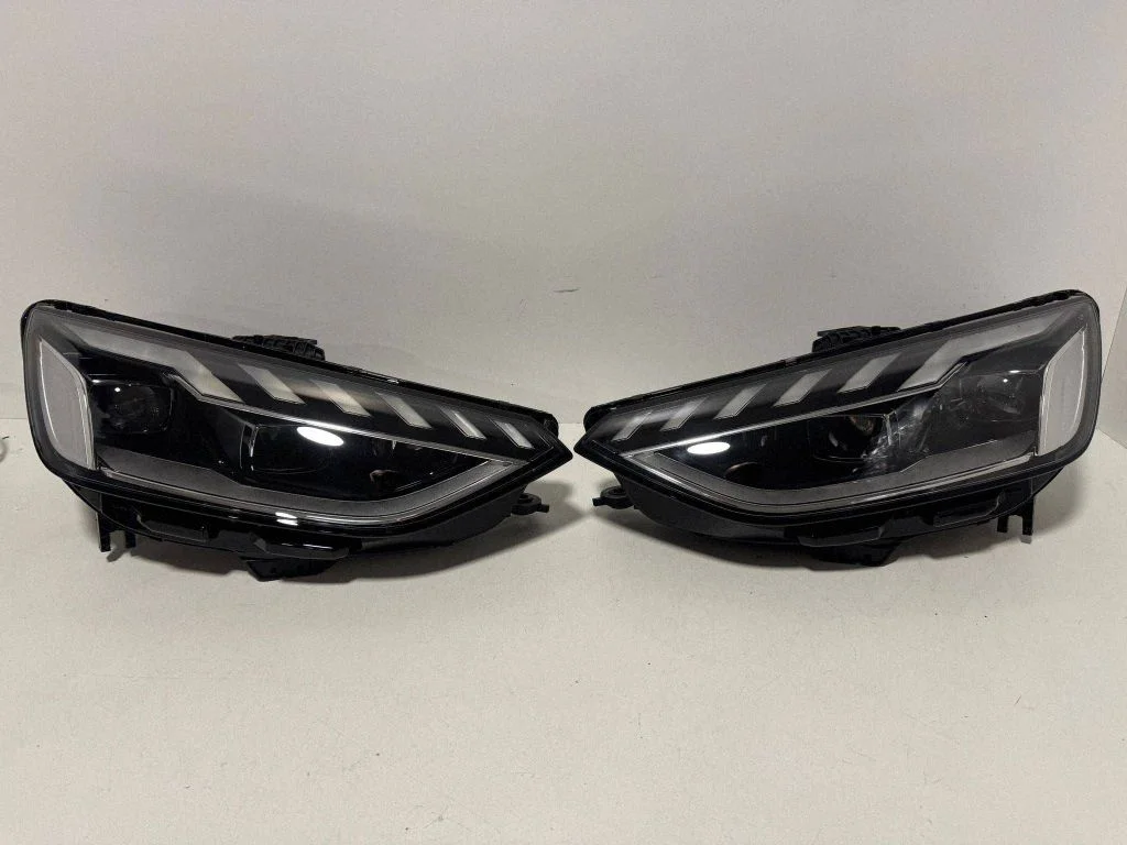 Headlights/headlamps set – Audi A4 S4 B9 8W (2019-)