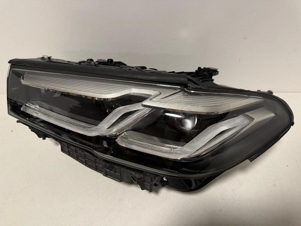 Headlight/headlamp 5A388C7 – BMW 5 Series G30 G31 G38 (2016-)