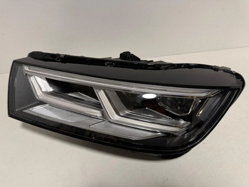 Headlight/headlamp 80A941033 – Audi Q5 SQ5 FY (2017-2025)
