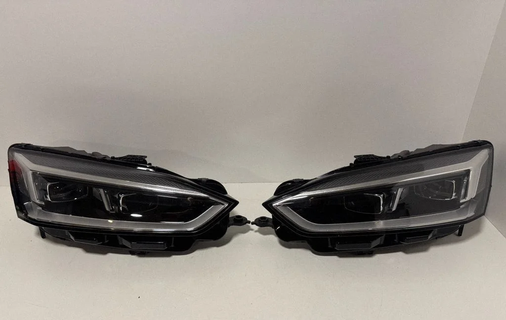Headlights/headlamps set 8W6941034D – Audi A5 (2016-2024)