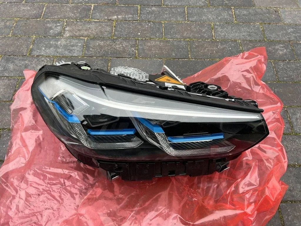 Reflektor A95A2921806LL – BMW X3 G01 (2018-2024)