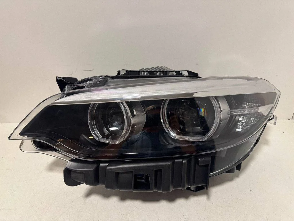 Headlight/headlamp 7493637