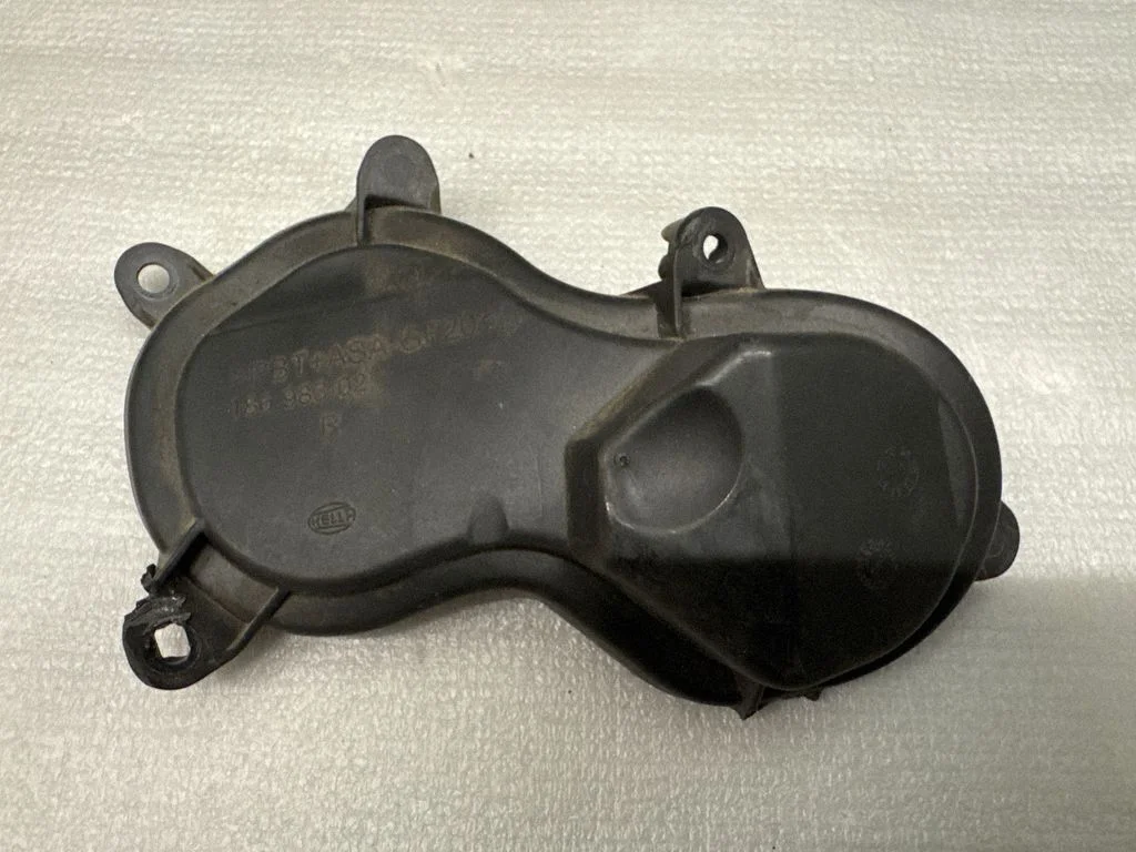Headlight/headlamp dust cover 18698302 – BMW 5 Series F10 F11 (2009-2016)