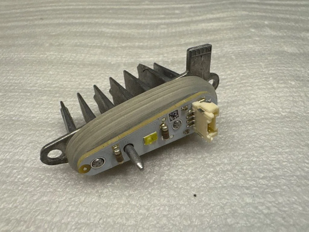 LED ballast control module 1305715258 – BMW 4 Series F32 F33 (2013-2020)
