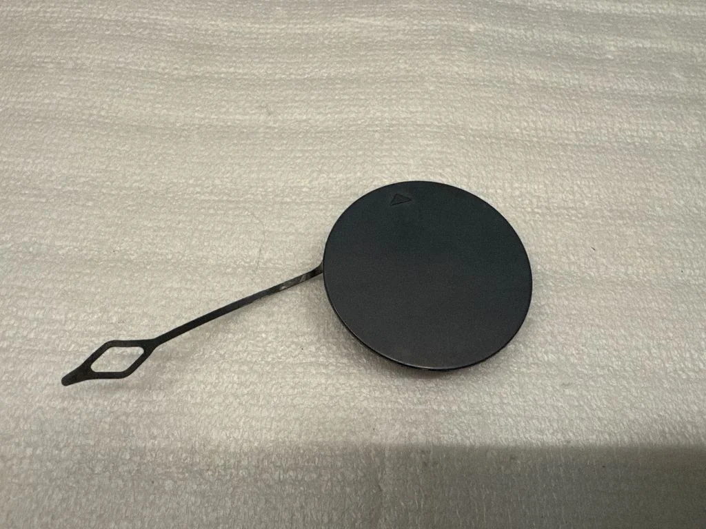 Front tow hook cap/cover 8054506 – BMW 4 Series F32 F33 (2013-2020)