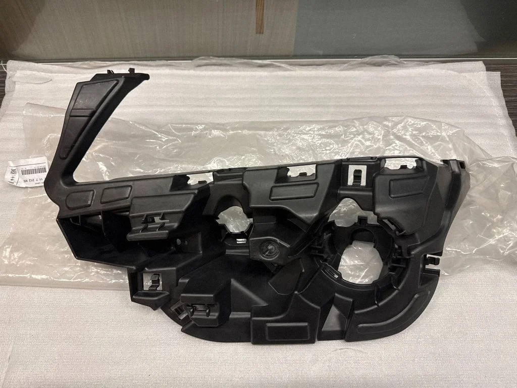 Wspornik zderzaka przedniego 7212955 – BMW X3 F25 (2010-2017)