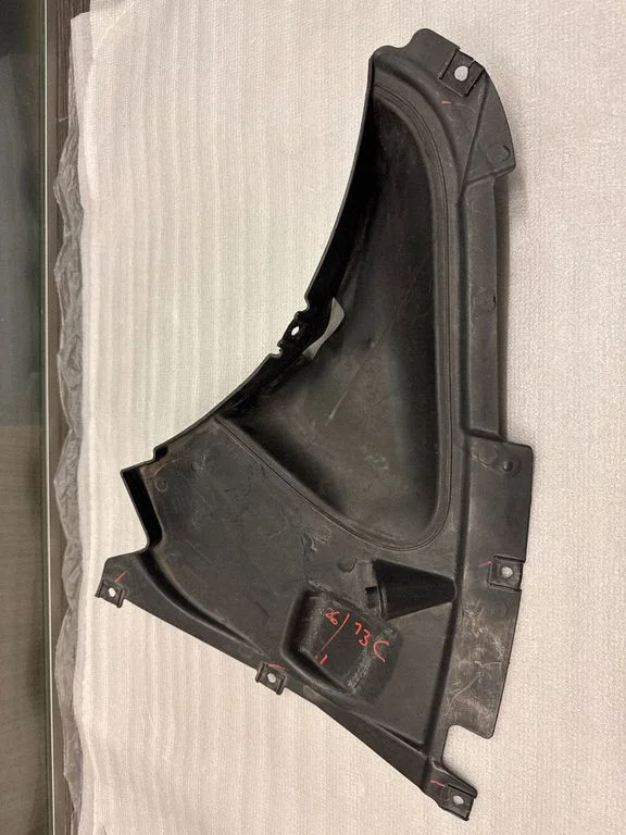 Front wheel arch liner splash guards 7260739 – BMW 3 Series F30 F35 F31 (2012-2018)
