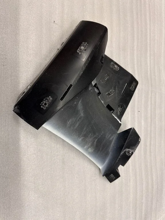 Front bumper mounting bracket 1084175 – Tesla Model 3 (2017-)