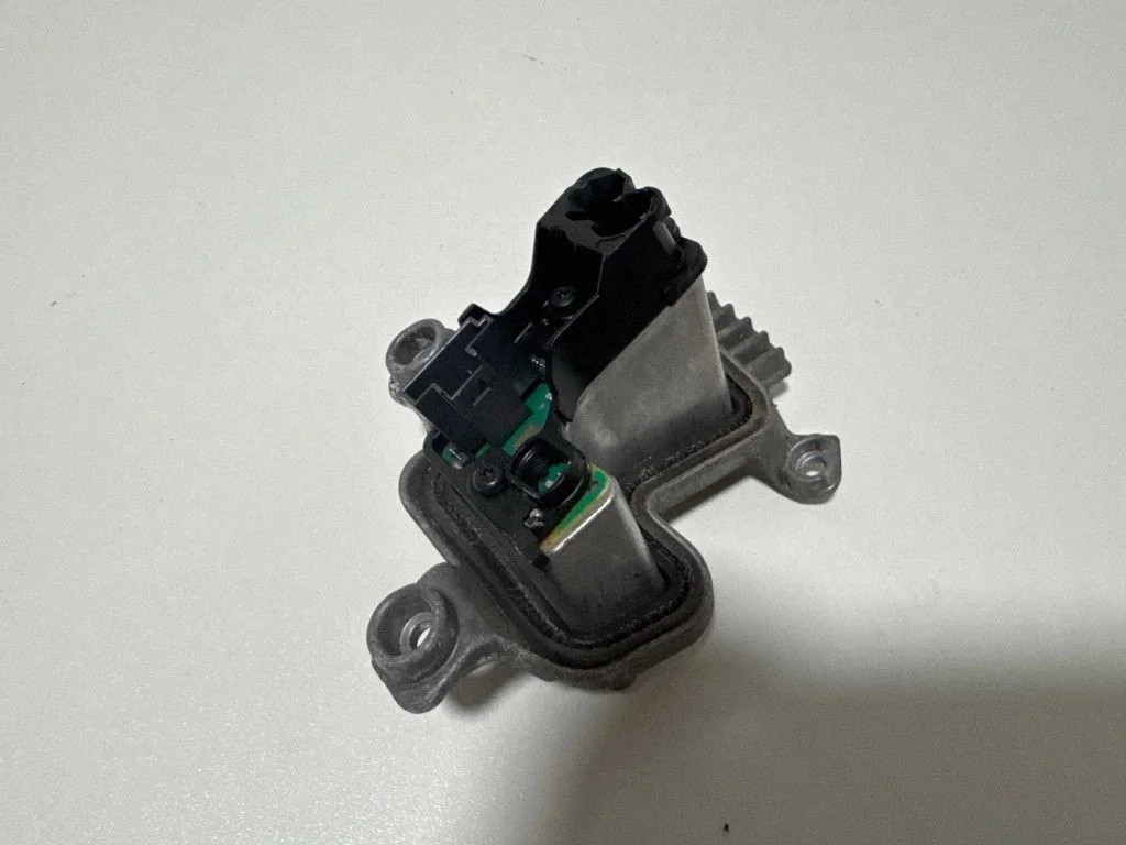 LED ballast control module 7417619 – BMW 3 Series F30 F35 F31 (2012-2018)