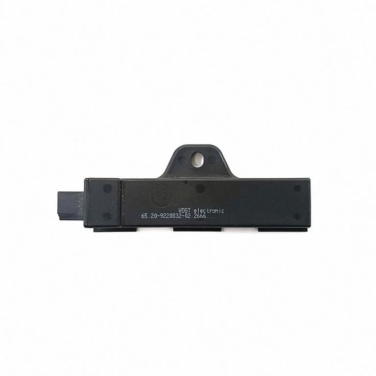 Antenna control unit 6520922083202 – BMW 5 Series F10 F11 (2009-2016)