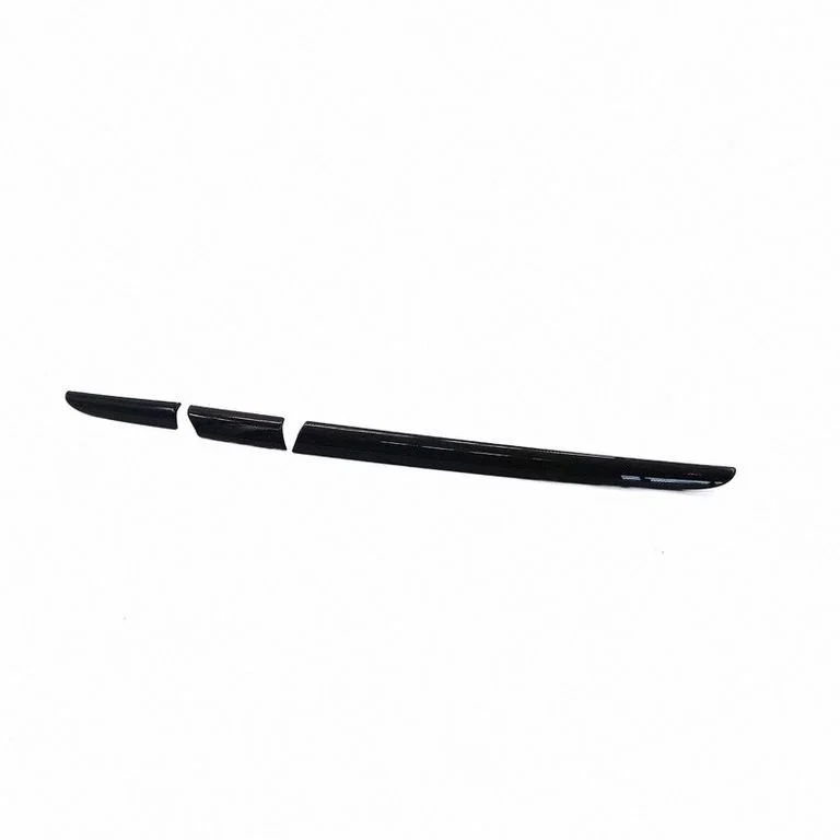 Dashboard trim 9305731