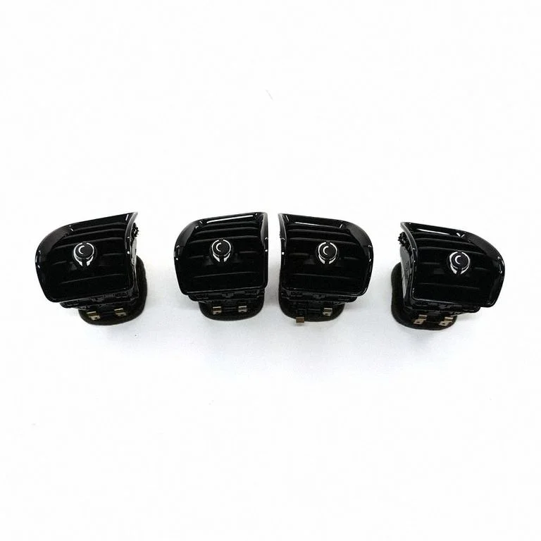 Dashboard trim 9305682