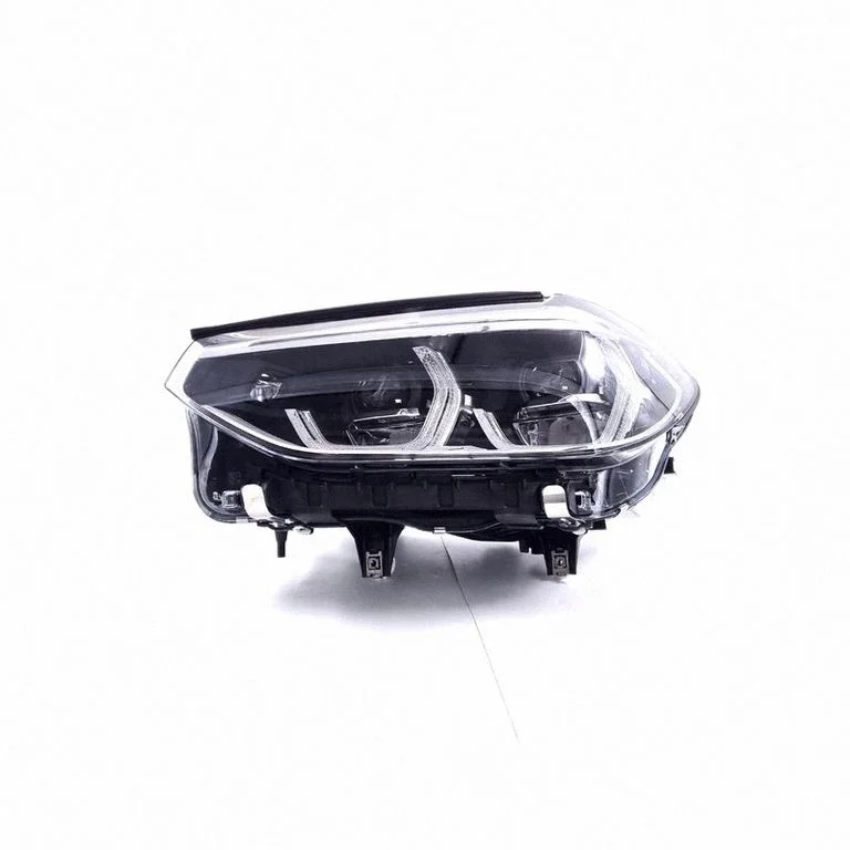 Headlight/headlamp 746611904