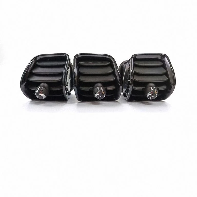 Dashboard trim 9305680