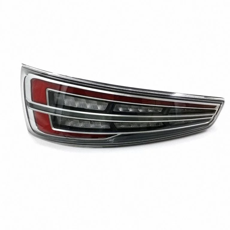 Lampa tylna w błotniku 8U0052101 – Audi Q3 8U (2011-2016)