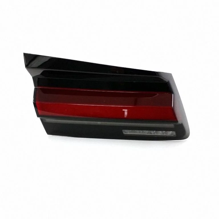 Tailgate rear/tail lights 63215A38AF1