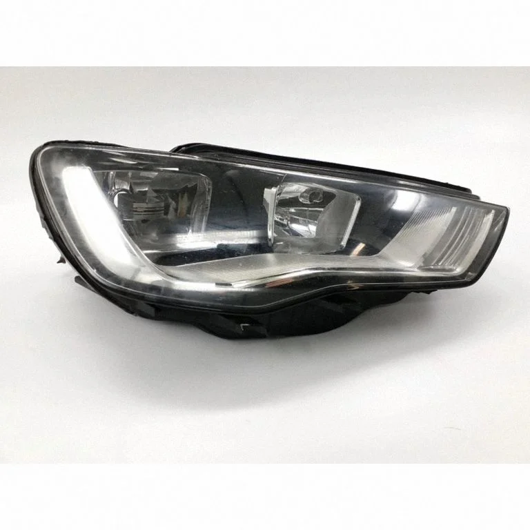 Headlight/headlamp 8V0941004