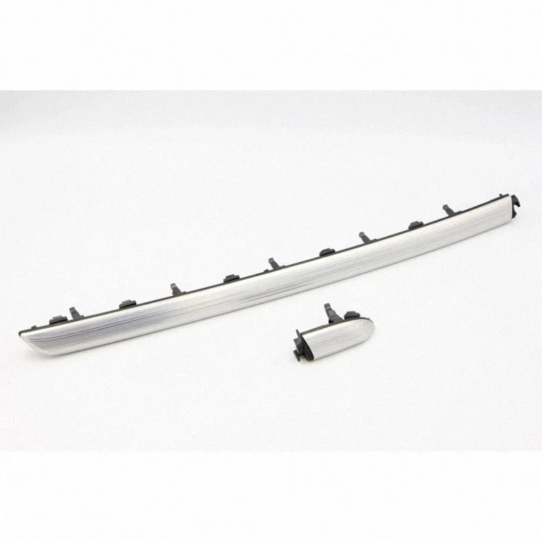 Dashboard glove box trim 8V2853189