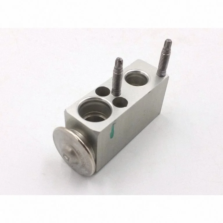 Air conditioning (A/C) expansion valve – Mercedes-Benz C-Class AMG W204 (2007-2014)